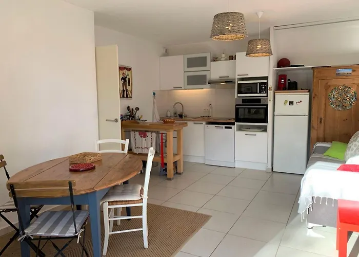 Apartamento Calme Avec Terrasse à - Parking - Climatisation - Fr-1-604-34 *